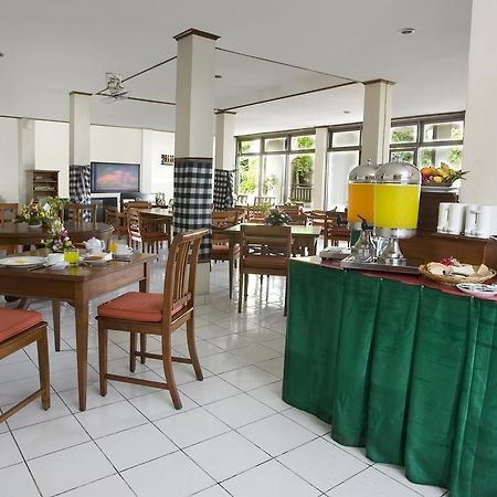 Hotel Ratna 庫塔 外观 照片