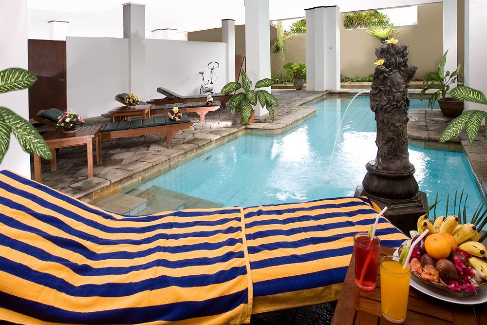 Hotel Ratna 庫塔 外观 照片