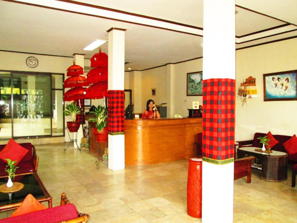 Hotel Ratna 庫塔 外观 照片