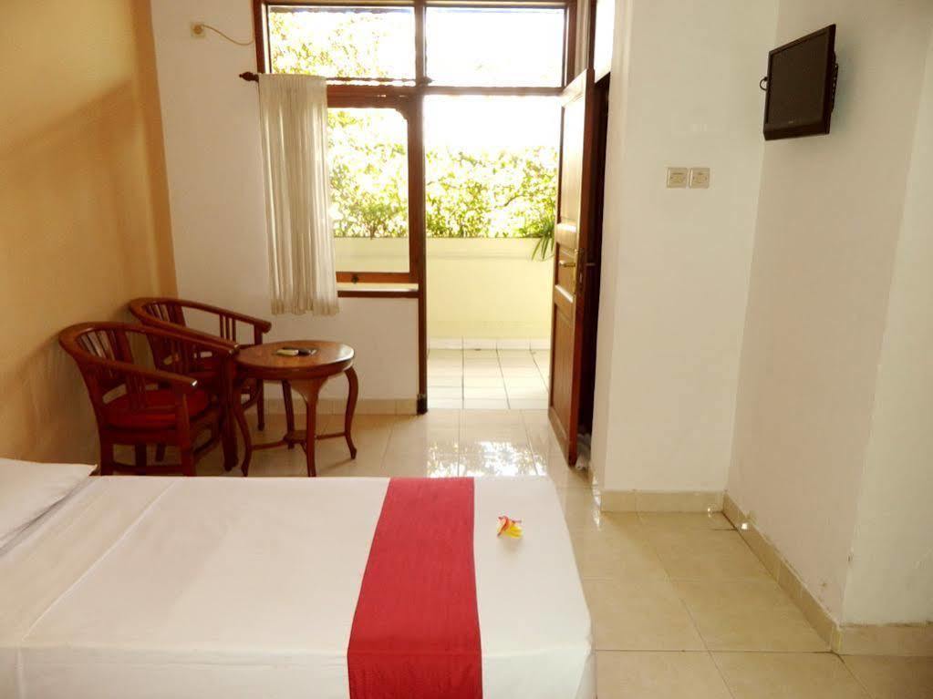 Hotel Ratna 庫塔 外观 照片